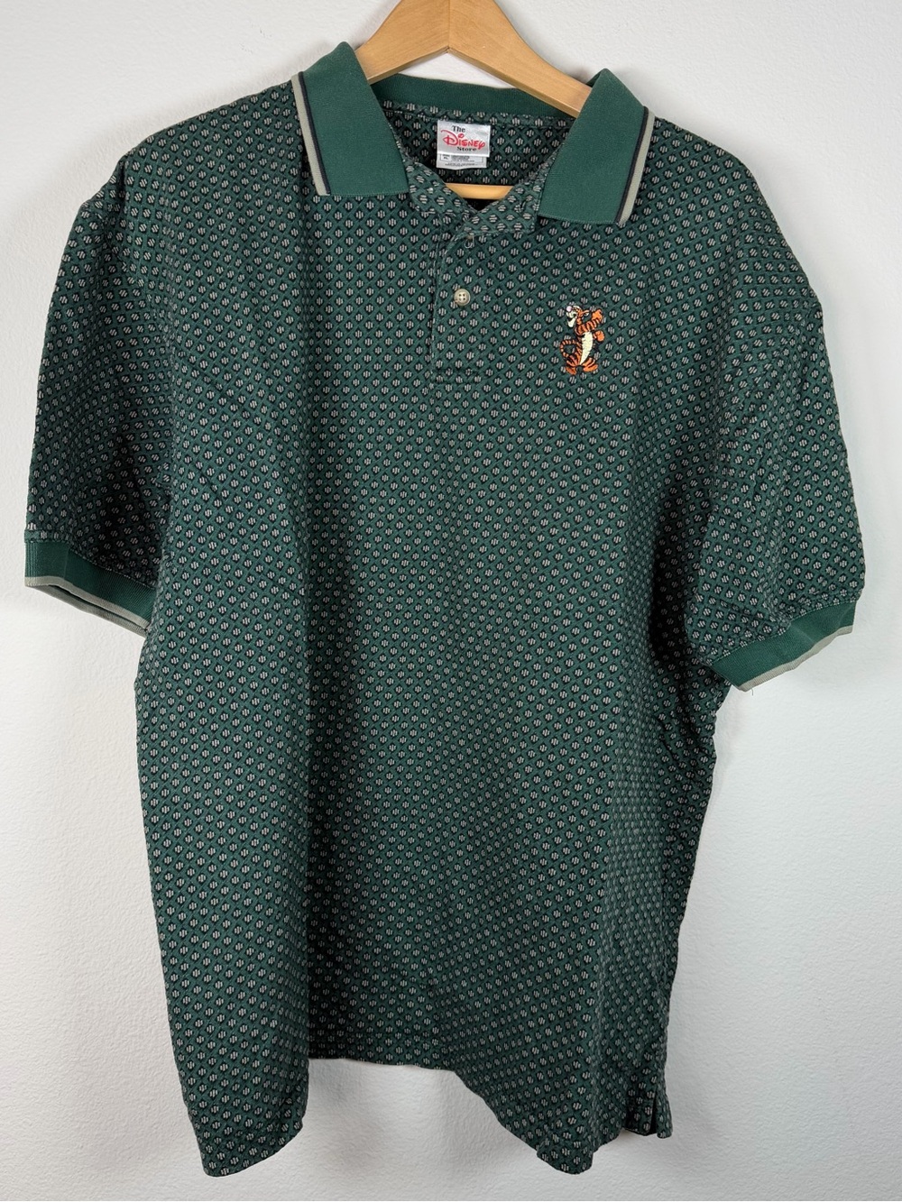 Vintage Disney Store XL Tigger Embroidered Golf Polo Winnie the Pooh